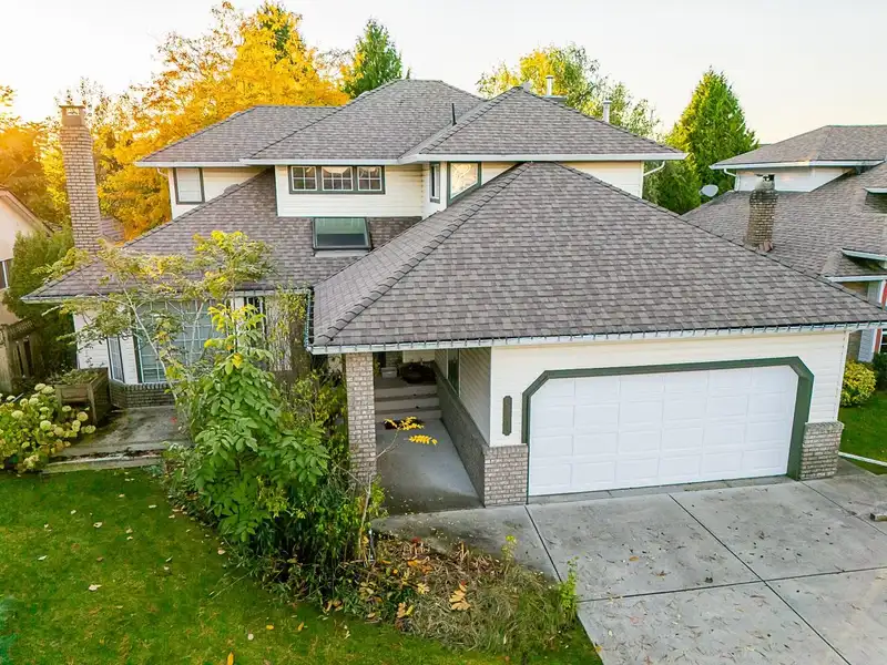 6311 187A STREET - photo 1 of 37