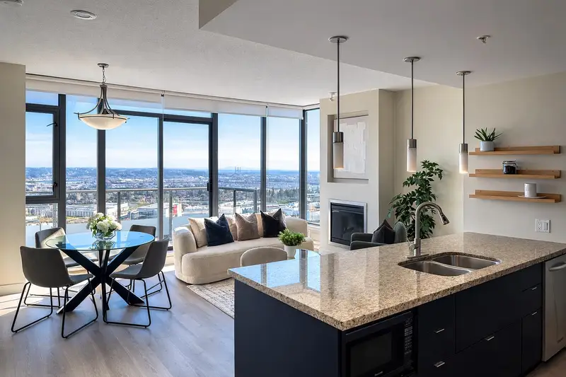 2808 7088 18TH AVENUE - photo 1 of 25