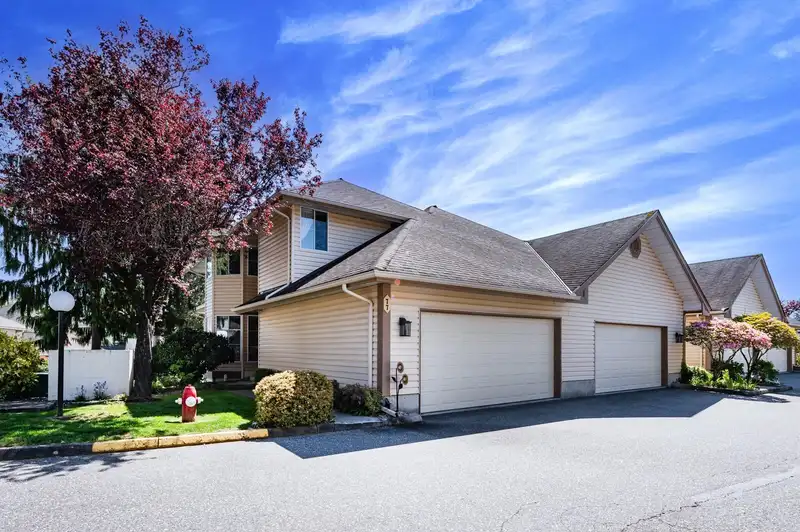 77 6140 192 STREET - photo 1 of 40