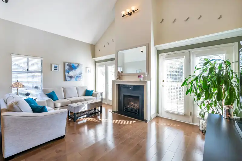 77 6140 192 STREET - photo 3 of 40