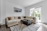 107 15230 GUILDFORD DRIVE - thumbnail 5