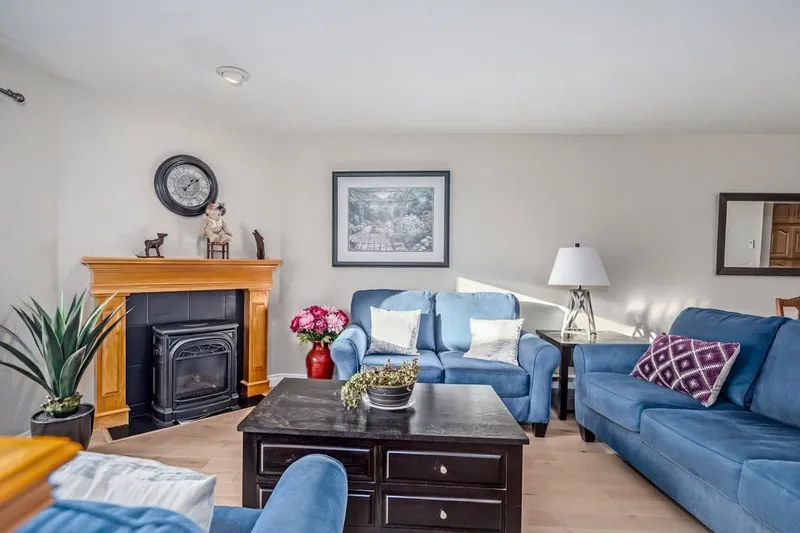 3 32640 MURRAY AVENUE - photo 3 of 25