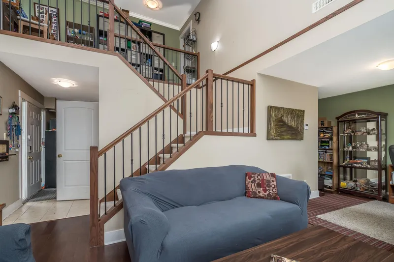 13838 116 AVENUE - photo 4 of 25