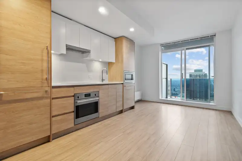 3412 13615 FRASER HIGHWAY - photo 4 of 27