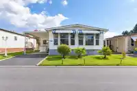 89 2303 CRANLEY DRIVE - thumbnail 2