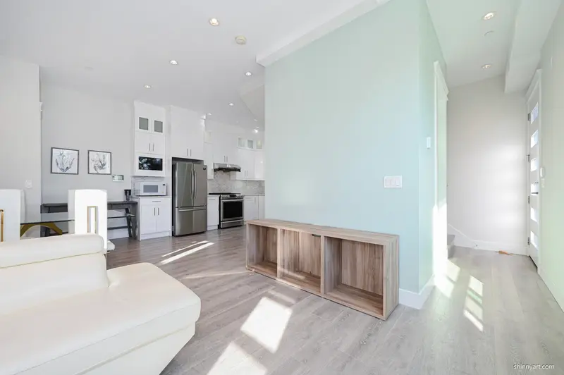 4737 GOTHARD STREET - photo 4 of 23