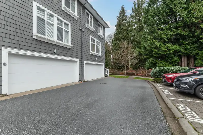 14 10433 158 STREET - photo 4 of 40