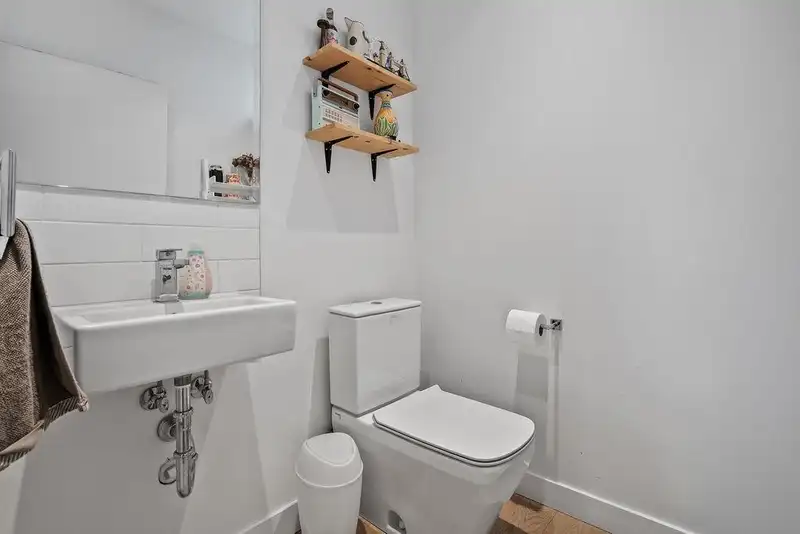 311 1647 E PENDER STREET - photo 1 of 28