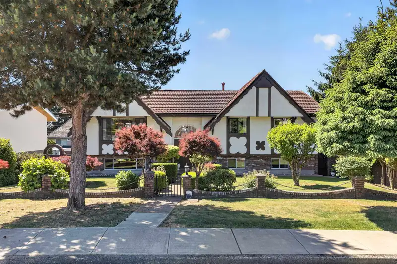 6148 CHARLES STREET - photo 1 of 40