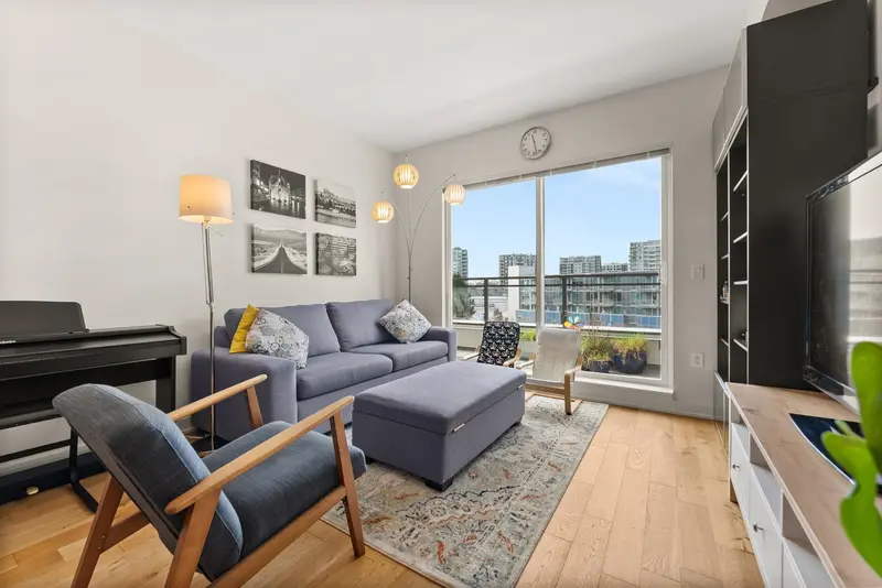 523 5311 CEDARBRIDGE WAY - photo 2 of 25