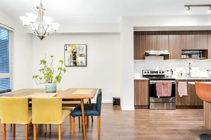 57 14955 60 AVENUE - photo 3 of 25