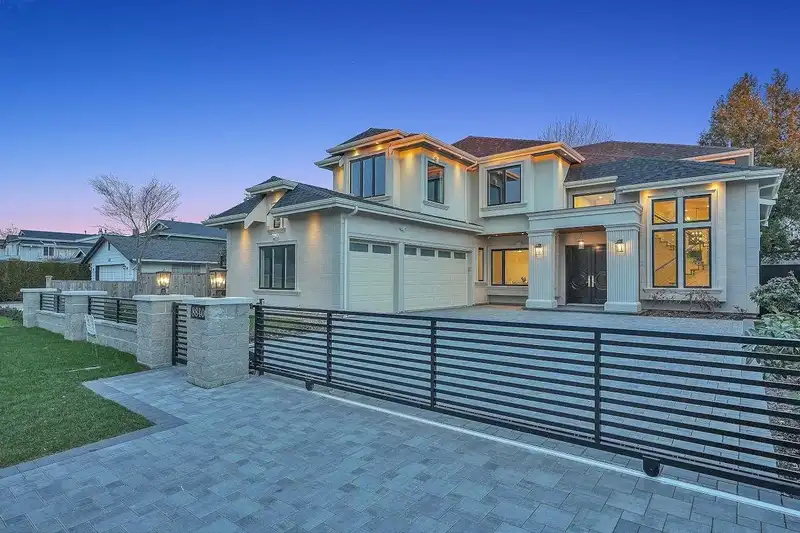8840 DORVAL ROAD - photo 2 of 40