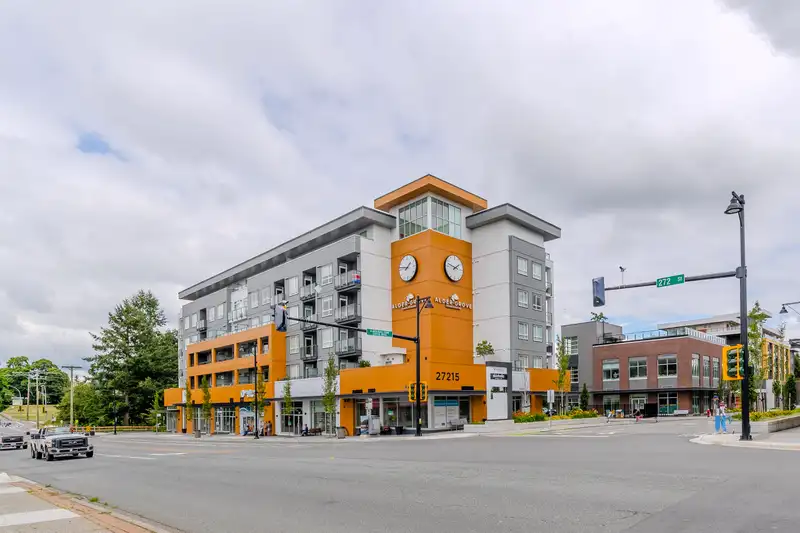 607 27215 ALDERGROVE TOWN CENTRE DRIVE - photo 2 of 26