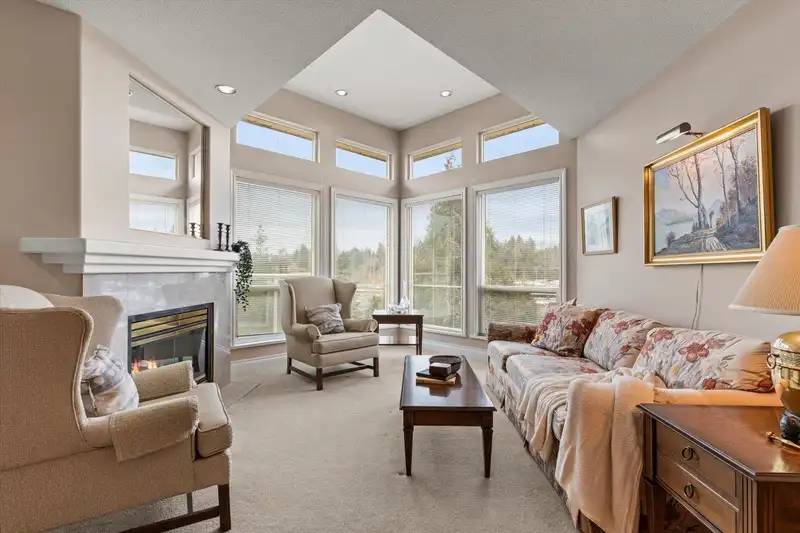 11 3354 HORN STREET - photo 1 of 40