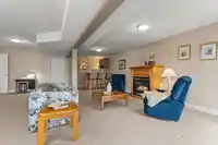 11 3354 HORN STREET - thumbnail 27