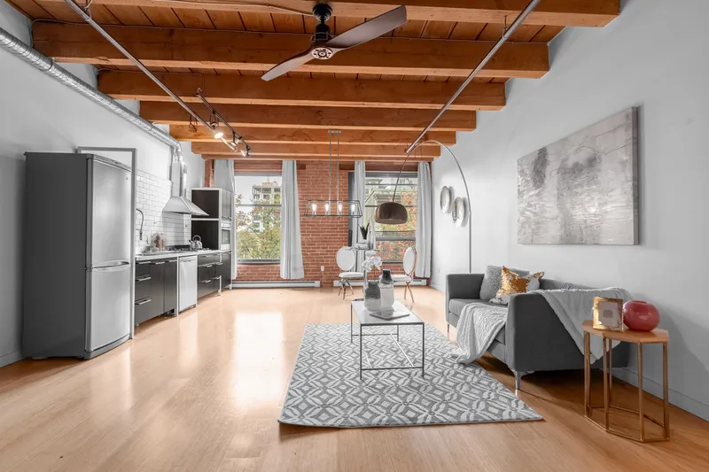 315 55 E CORDOVA STREET - photo 2 of 25