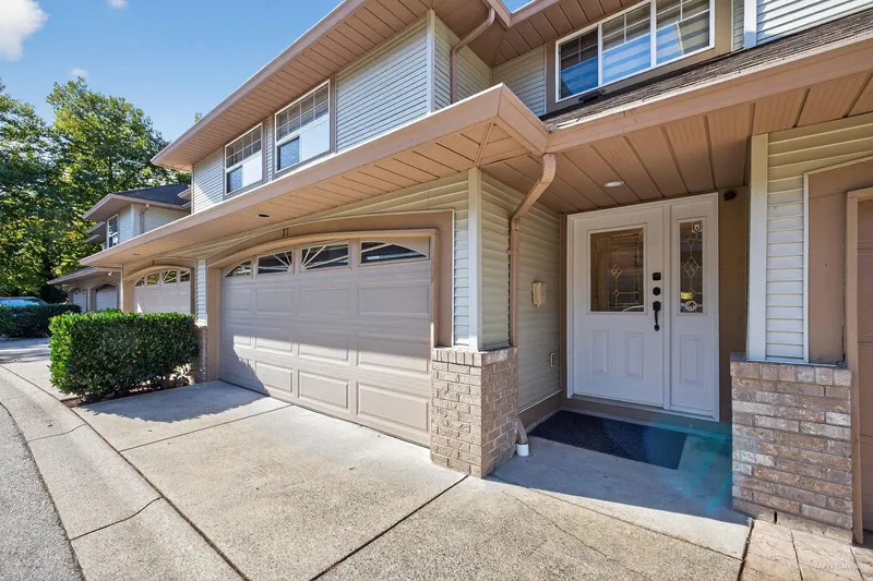 37 12165 75 AVENUE - photo 2 of 25