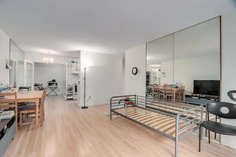 214 170 E 3RD STREET - photo 4 of 19