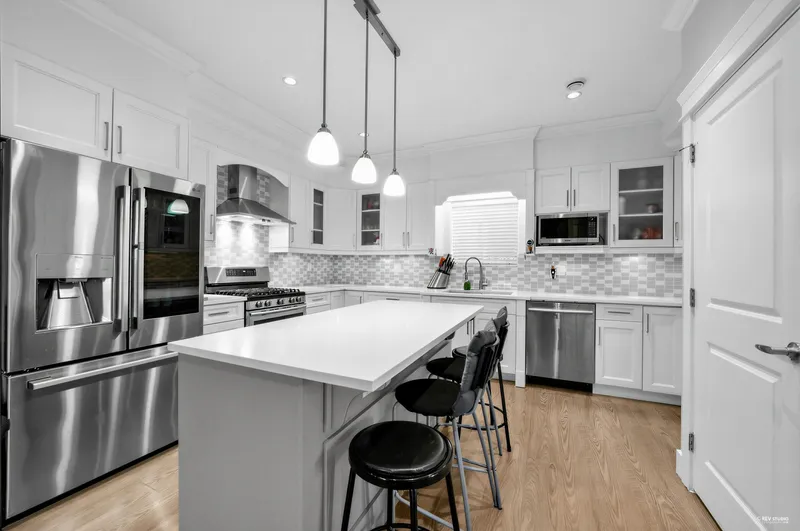 6050 HARDWICK STREET - photo 1 of 25