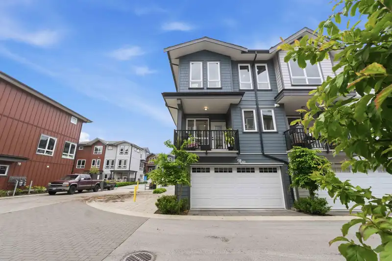 10 11851 232 STREET - photo 1 of 39