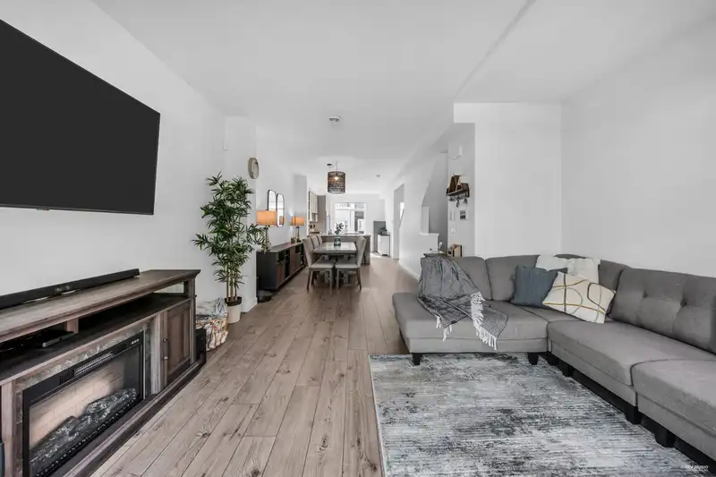 141 1220 ROCKLIN STREET - photo 2 of 33