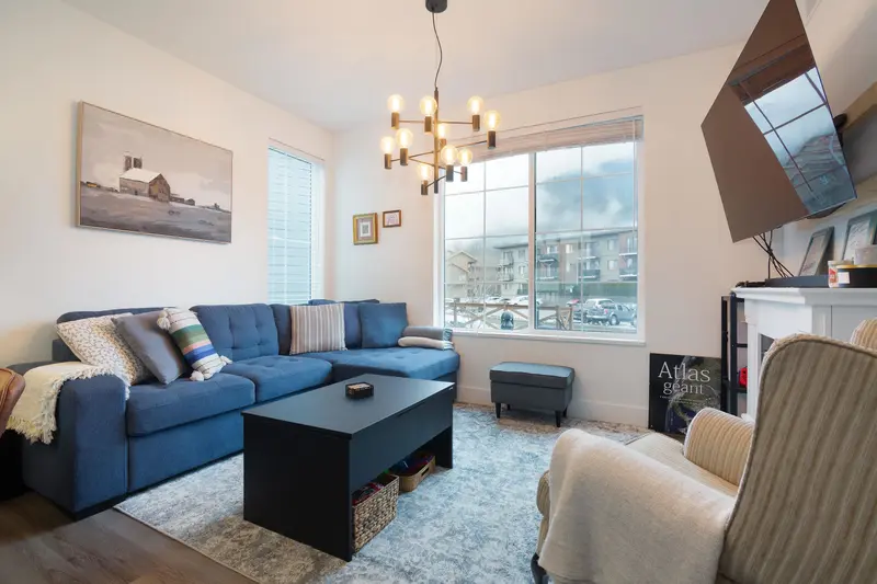 11 7360 CRABAPPLE COURT - photo 3 of 24