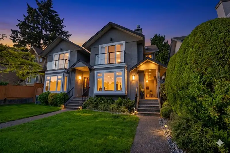 308 E 6TH STREET - photo 1 of 39