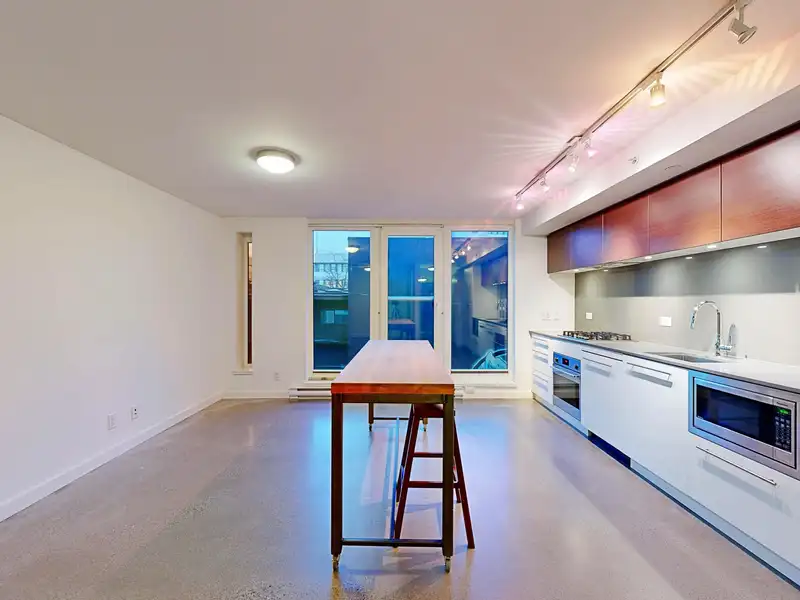 506 150 E CORDOVA STREET - photo 4 of 23