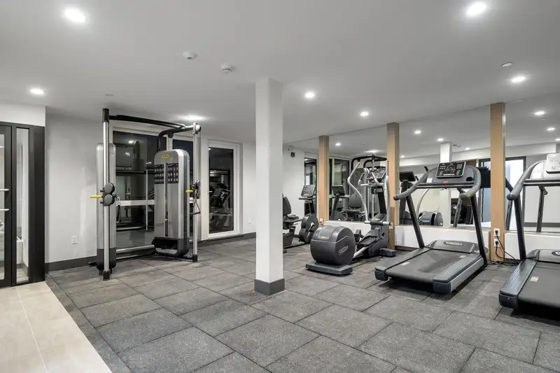 102 747 E 3RD STREET - photo 2 of 19