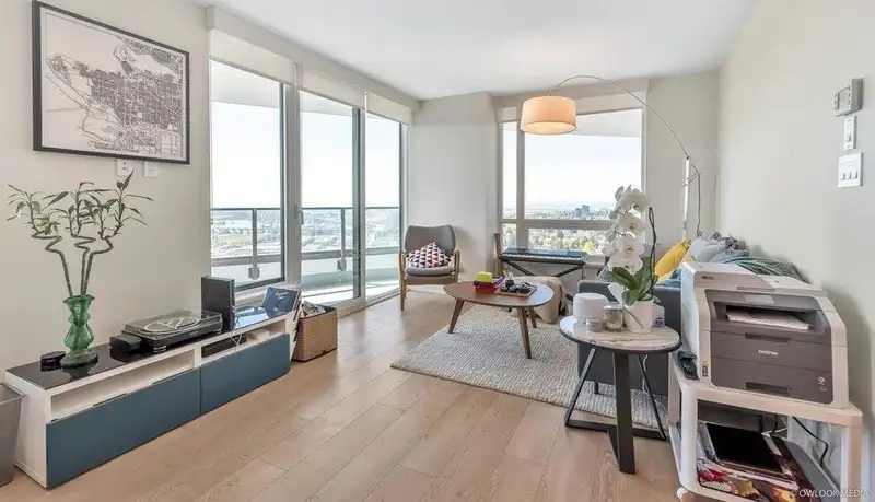 2901 8189 CAMBIE STREET - photo 3 of 23