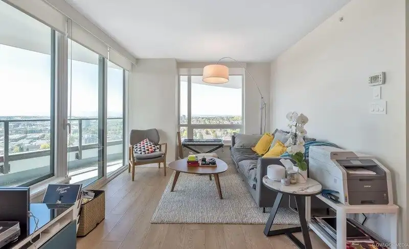 2901 8189 CAMBIE STREET - photo 4 of 23