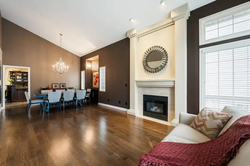 20855 YEOMANS CRESCENT - photo 4 of 40
