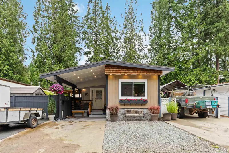 39 23342 CALVIN CRESCENT - photo 2 of 40