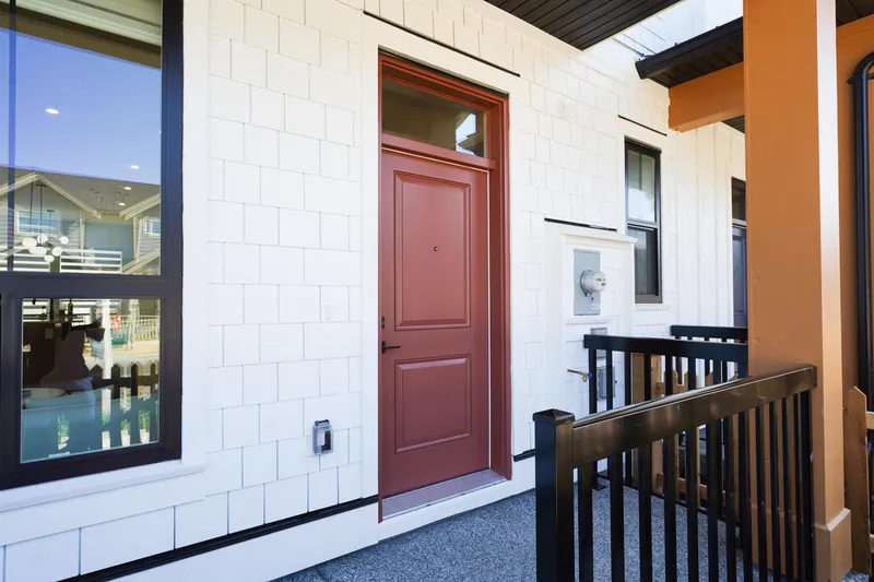 20482 76 AVENUE - photo 2 of 25