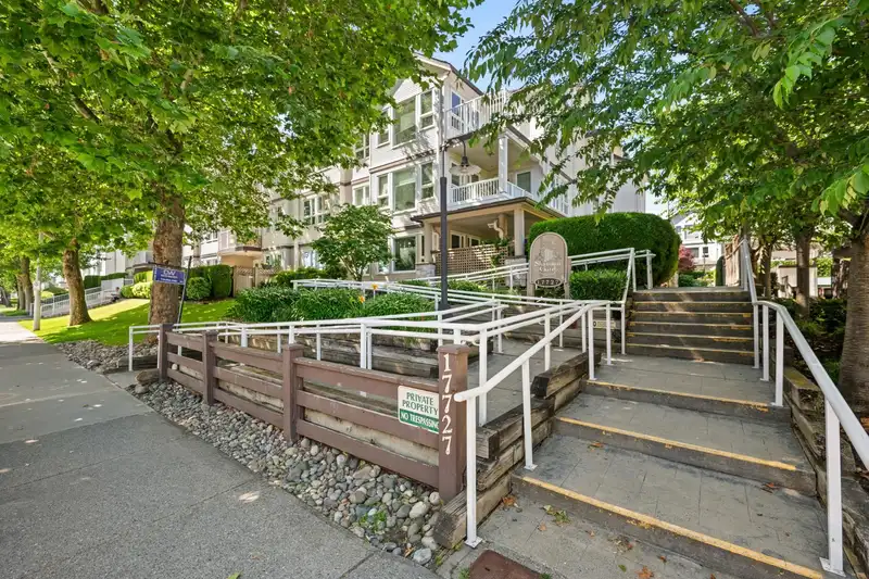 209 17727 58 AVENUE - photo 1 of 35