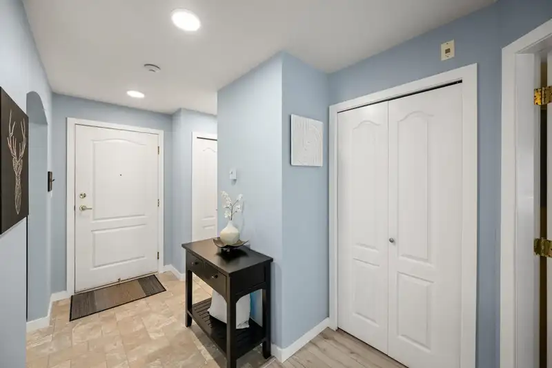 209 17727 58 AVENUE - photo 3 of 35