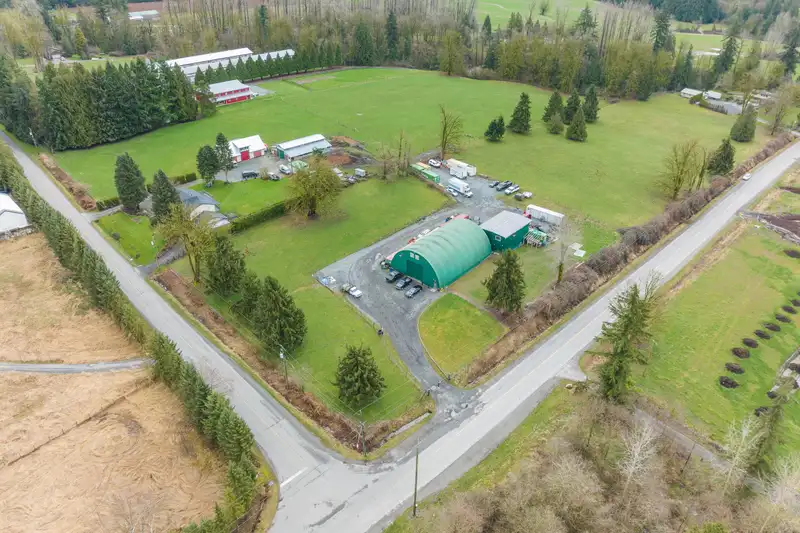 6320 LEFEUVRE ROAD - photo 3 of 40