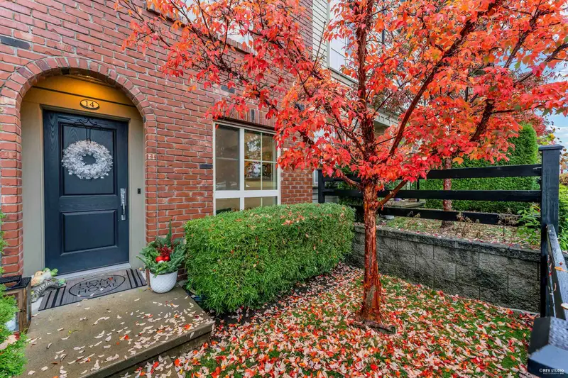 14 16260 23A AVENUE - photo 2 of 25