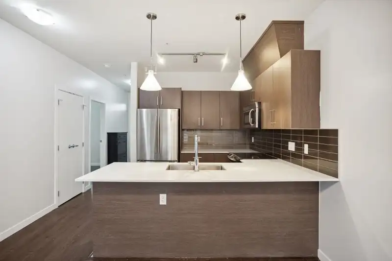 PH20 5288 GRIMMER STREET - photo 3 of 16