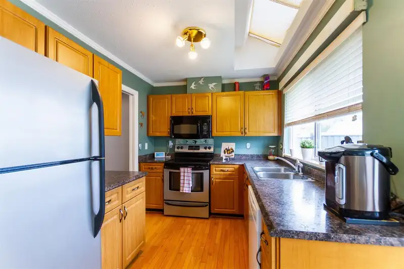 7 11848 LAITY STREET - photo 4 of 26