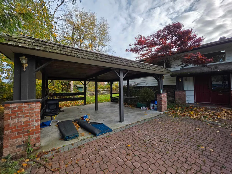 21068 16TH AVENUE - photo 3 of 25