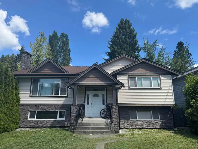589 FOSTER AVENUE - photo 2 of 3
