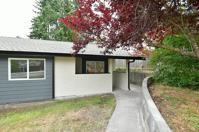 5787 EBBTIDE STREET - photo 2 of 34
