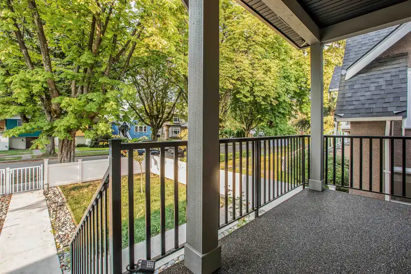 3336 W 14TH AVENUE - photo 3 of 40
