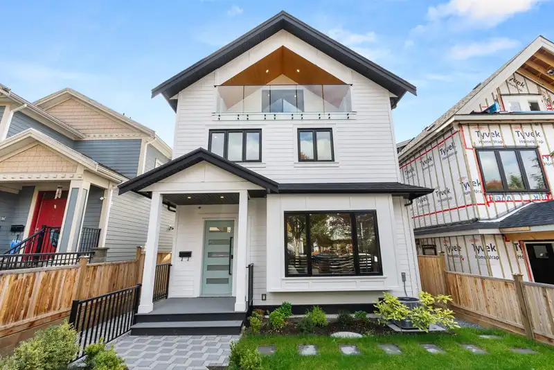 2252 E 11TH AVENUE - photo 1 of 28