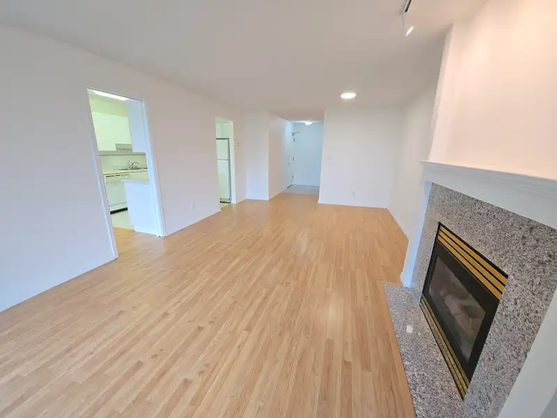 401 5899 WILSON AVENUE - photo 3 of 26