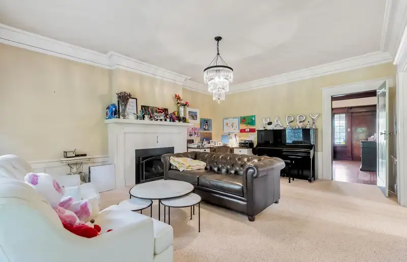 1670 W 49TH AVENUE - photo 2 of 16