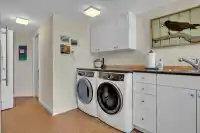 901 CALVERHALL STREET - thumbnail 22