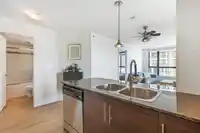 1007 833 AGNES STREET - thumbnail 11