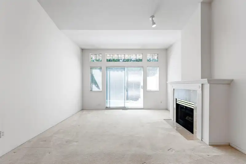 18 9012 WALNUT GROVE DRIVE - photo 4 of 38